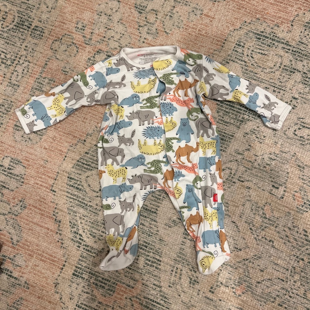 Magnetic Me Pajamas 0-3 months